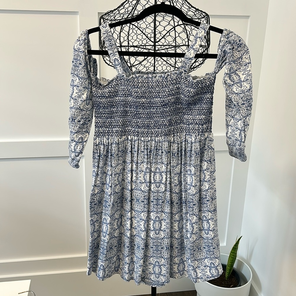 Youth Girls Off the Shoulder Dress Sz Large